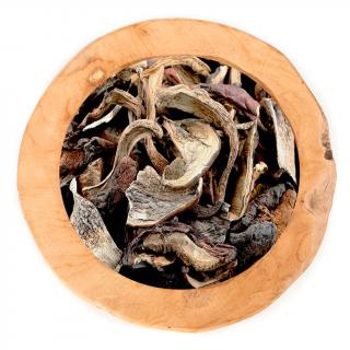 SVĚT OŘÍŠKŮ Směs lesních hub sušených Váha: 1kg