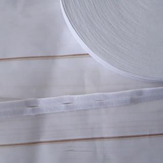 Guma, pruženka s dírkami (knoflíková guma) 15 mm bílá