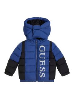 Chlapecká zimní prošívaná bunda GUESS, tmavě modrá REFLEXNÍ Barva: Mix barev, Velikost: 104
