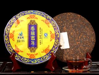 &quot;Xiang Yun Bai Nian&quot; Pu'er černý čaj (kruhové listy čaje)