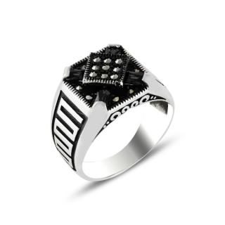 OLIVIE Pánský stříbrný prsten MARKAZIT 5706 Velikost prstenů: 11 (EU: 65-67)