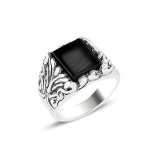 OLIVIE Pánský stříbrný prsten ONYX 5715 Velikost prstenů: 10 (EU: 62-64)