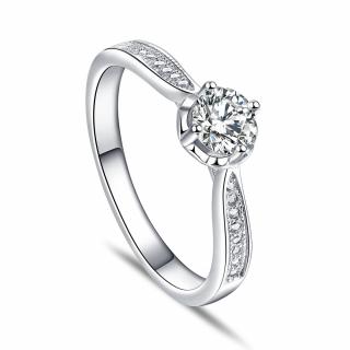 OLIVIE Zásnubní stříbrný prsten PARIS 5080 Velikost prstenů: 7 (EU: 54-56)