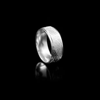 Pískovaný prsten vhodný jako snubní - Chirurgická ocel  + Doprava zdarma + Dárkové balení zdarma Velikost prstenu: 17 (7)