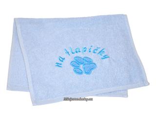 Malý modrý ručník NA TLAPIČKY s plastickou výšivkou ve tvaru tlapky