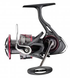 Daiwa - Přívlačový naviják Ballistic LT 2500D-XH