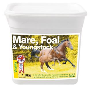 NAF - Mare, Foal and Youngstock, kyblík 1,8 kg (Vitamíny a minerály pro březí klisny, hříbata a mladé koně)