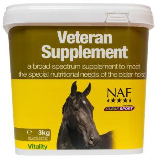 NAF - Veteran supplement, kyblík 1,5 kg (Kompletní krmný doplněk s MSM a probiotiky speciálně pro starší koně)