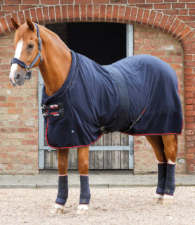 Odpocovací deka Buster Fleece Cooler - Prestige Edition (Premier Equine 209150)