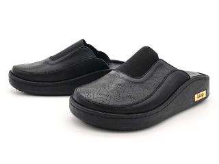 Dámské kožené pantofle 113-80-L4 černá QUO VADIS Velikost: 38, Barva: černá
