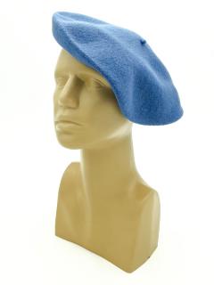 Dámský baret stř. modrý Karpet