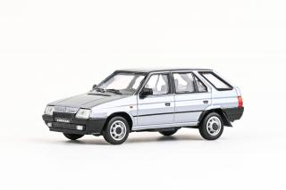 ŠKODA Forman (1993) 1:43 - Stříbrná Safír Metalíza