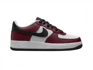 Air Force 1 'Team Red' GS Velikost: 39