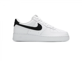 Nike Air Force 1 - bílá/černá Velikost: 44.5