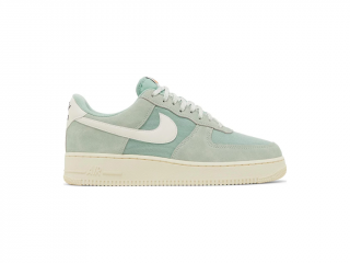 Nike Air Force 1 Low '07 LV8 Certified Fresh Enamel Green Velikost: 40.5