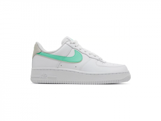 Nike Air Force 1 Low Green Glow (W) Velikost: 42.5