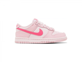 Nike Dunk Low Triple Pink (GS) Velikost: 36.5
