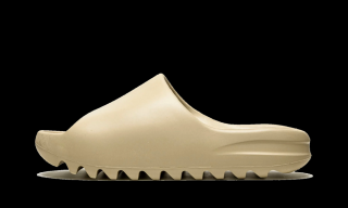 Tenisky YEEZY Slide Pure Velikost: 37