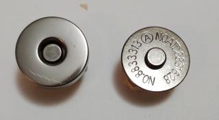Magnetické zapínání mosaz