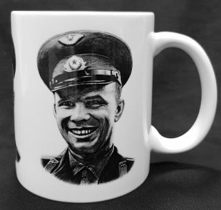 Hrnek Jurij Gagarin