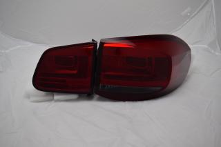 VW TIGUAN 5N - Zadní světla LED BAR EAGLE EYES - Tmavě červená / kouřová