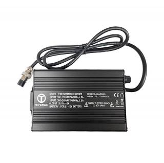 Nabíječka (52V) 58.8V 5A GX16
