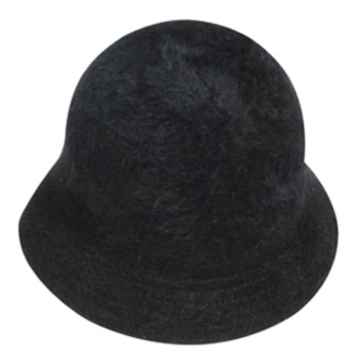 Chlupatý černý angorový klobouček - Bucket Hat Velikost: Unisize (S-XL)