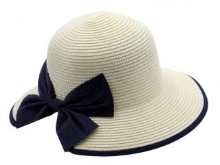 Dámský bílý letní klobouk Cloche - zkrácená krempa vzadu a modrá mašle Velikost: Unisize (S-XL)
