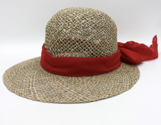Slaměný klobouček z mořské trávy s červenou mašli  - Fiebig 1903 Velikost: 57 cm (M)