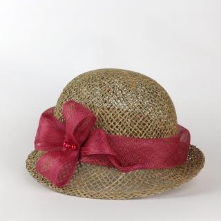 Dámský letní klobouk z mořské trávy zdobený starorůžovým sisalem Ka-01 VELIKOST: 55/56