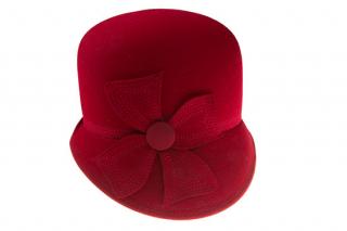 Dámský plstěný klobouk TONAK 52786/15 - vínový zdobený květem VELIKOST: 56