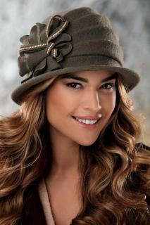 Elegantní dámský zimní klobouk W-0636/671 khaki