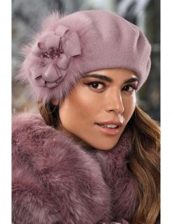 Zimní dámský baret se srstěnou ozdobou W-0758/540 světle starorůžový