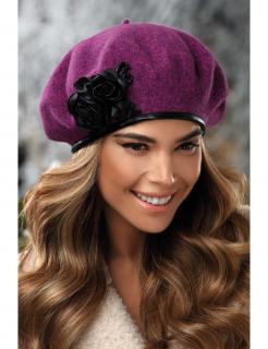 Zimní dámský baret zdobený černým květem W-0693/440M fialový melange