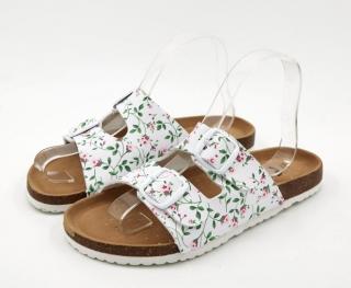 Pohodlné bílé nazouváky  - pantofle (Vzor s květinami)