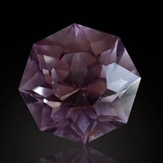 Ametyst z Moravy 11x11mm Váha: 5.10ct