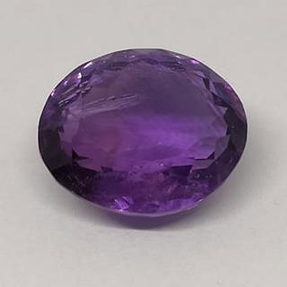 Ametystz Brazílie 11,5x13x9mm Váha: 12.2ct