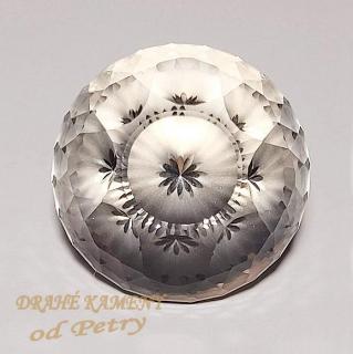 Křišt'ál z Madagaskaru 27mm  (97.8ct)