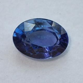 Safír ze Srí Lanky 10x7mm