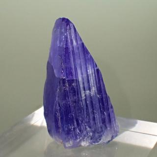 Tanzanit z Tanzánie  34x17mm