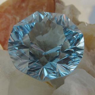 Topaz z Brazílie 12mm Váha: 6.93ct