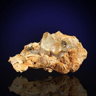 Topaz z Pákistánu 60x34mm, krystal:12x10mm