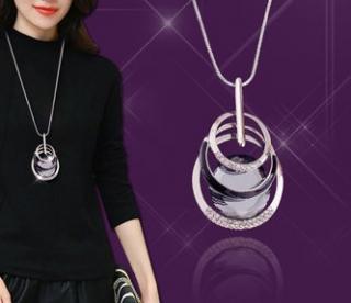 Módní dlouhý náhrdelník, řetízek s přívěskem /40 (Luxusní dlohý řetízek s přívěškem, dlouhý náhrdelník )
