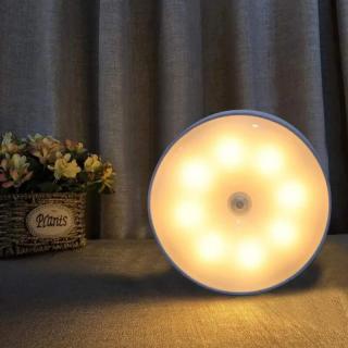 LED noční světlo se senzorem pohybu a soumraku, barva teplá bílá (Magnetická noční lampa pro jemné osvětlení místnosti)