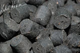 LK Baits Salt Black Hallibut Pellets 10kg, 12mm