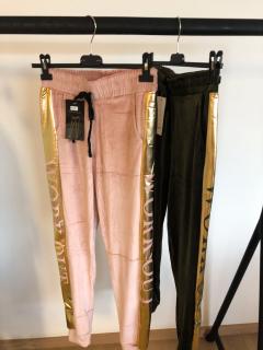 Kalhoty Velvet Barva: Růžová