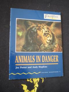 ANIMALS IN DANGER - Joc Potter, Andy Hopkins