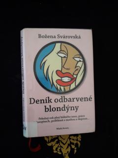 ANTIK: Deník odbarvené blondýny