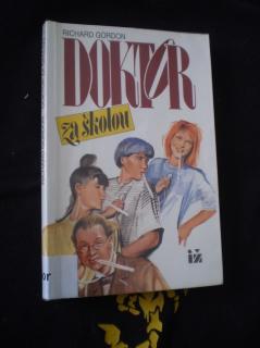 Doktor za školou - Richard Gordon