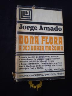 Dona Flora a jej dvaja mužovia - Jorge Amado